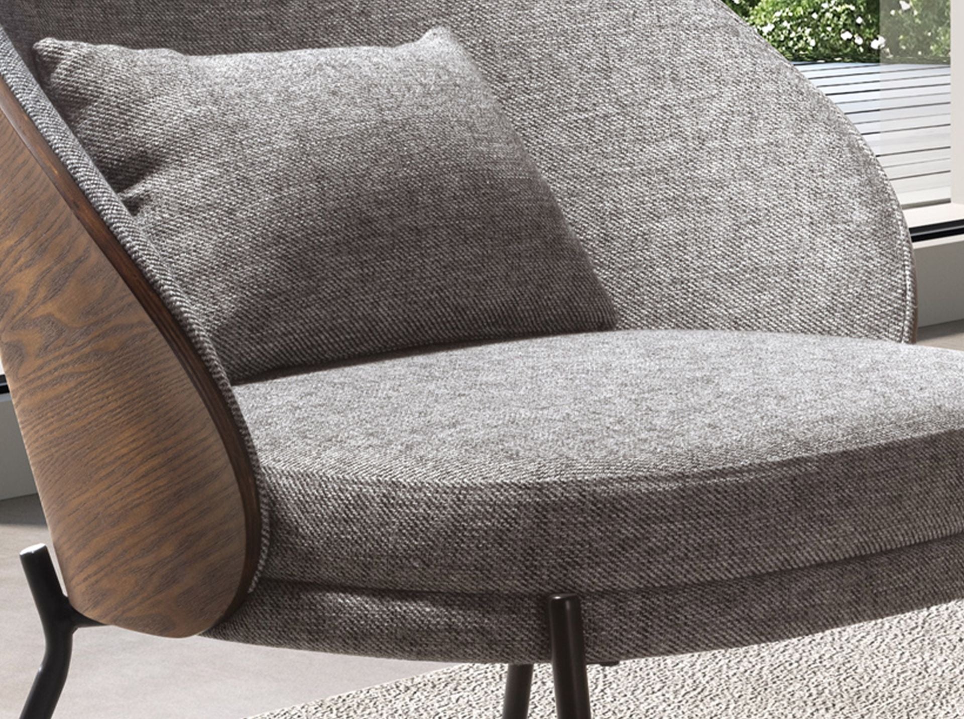 Armchair in grey fabric and walnut