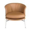 Poltrona rivestita in similpelle marrone