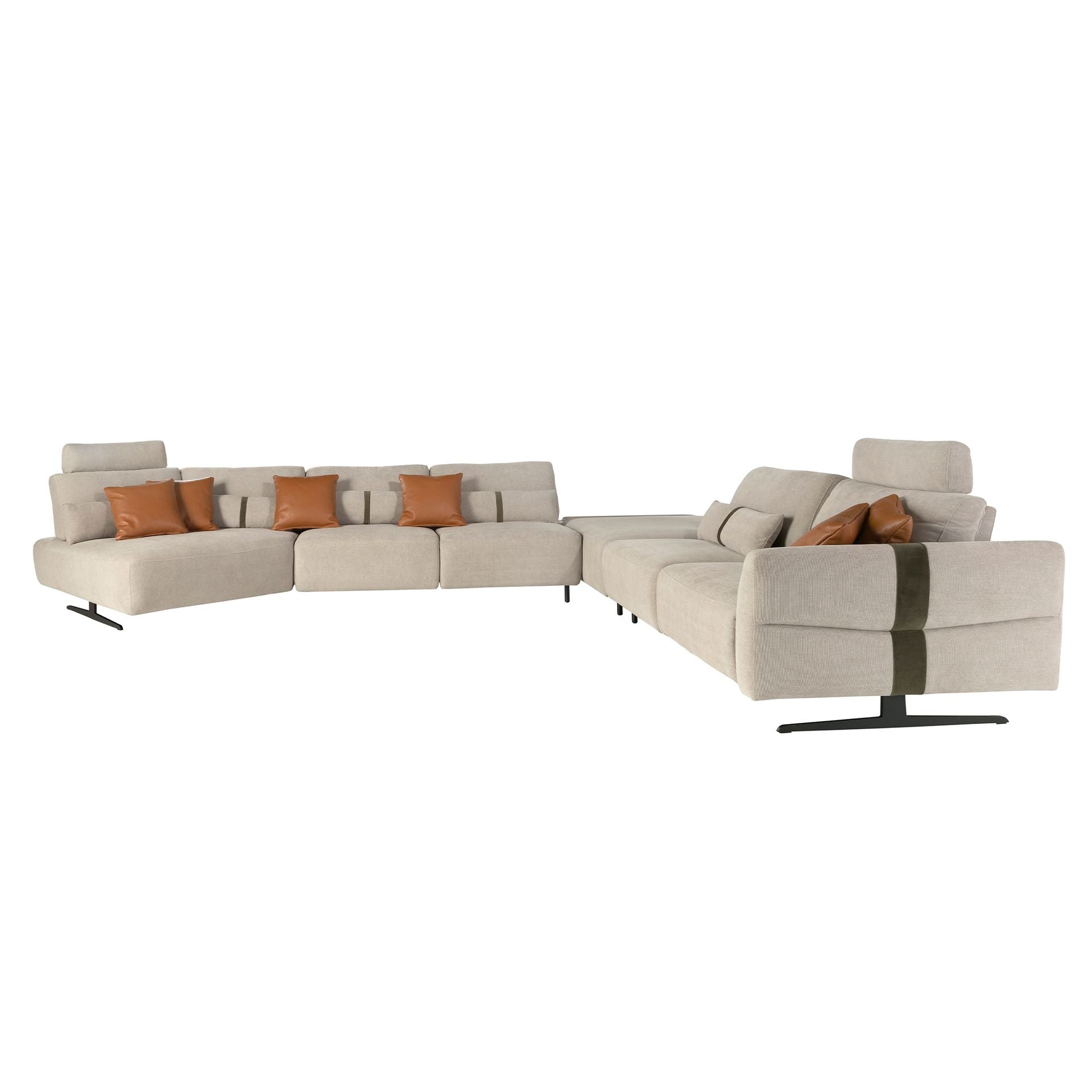 Divano modulare con chaise longue a sinistra e funzione relax in tessuto color sabbia