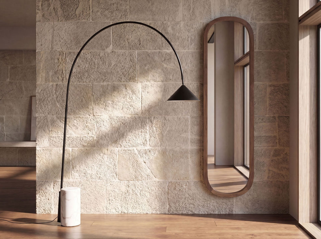 Floor lamp in black steel with porcelain marble base