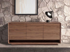 Black steel table lamp
