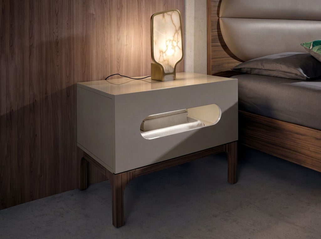 Table lamp in natural Alabaster stone and polished golden steel
